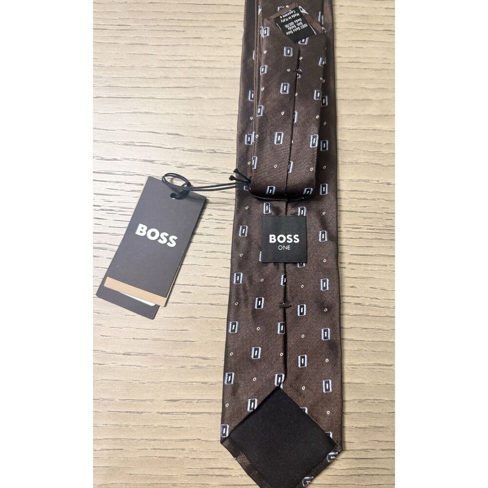HUGO BOSS SILK TIE WITH MICRO PATTERN. MADE IN ITALY . NEW ! - Picture 4 of 5